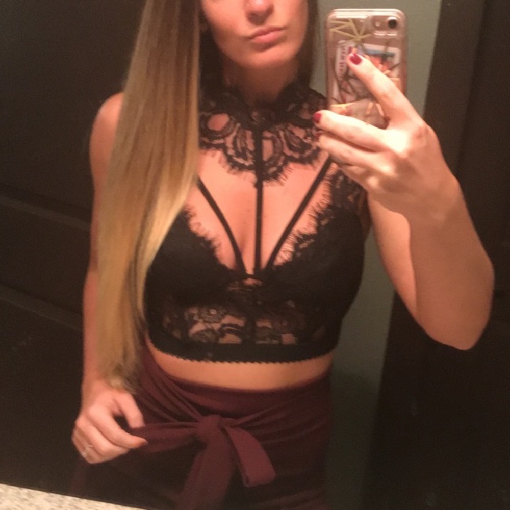 Windsor black lace bralette